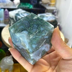 💚Moss Agate Cube